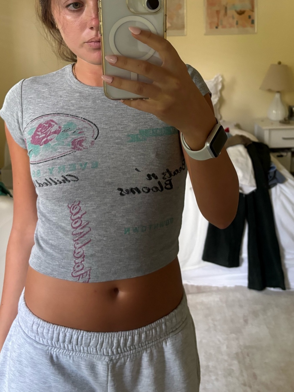 Gray Graphic Crop Tee - urban